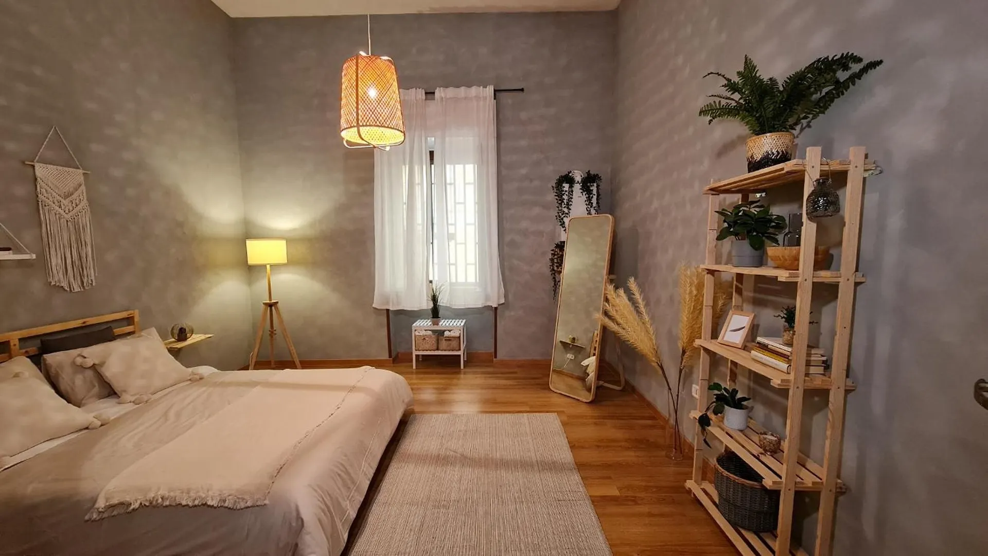 Cozy Apartment Grey Naples